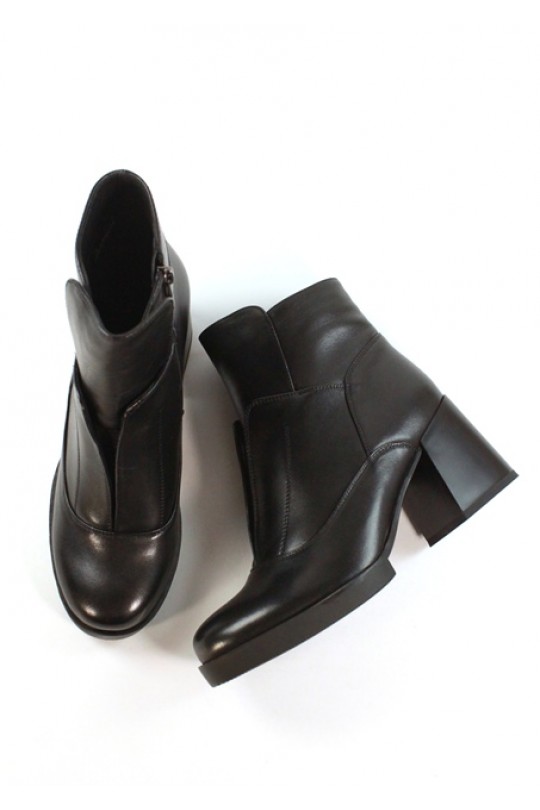 Ботинки A957-250-Y13 black кожа   бот 